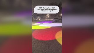 Kto mógłby oprzeć się światłom w tę śnieżną noc?