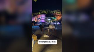 Fabryka oświetlenia kulturalnego testuje swoje oświetlenie