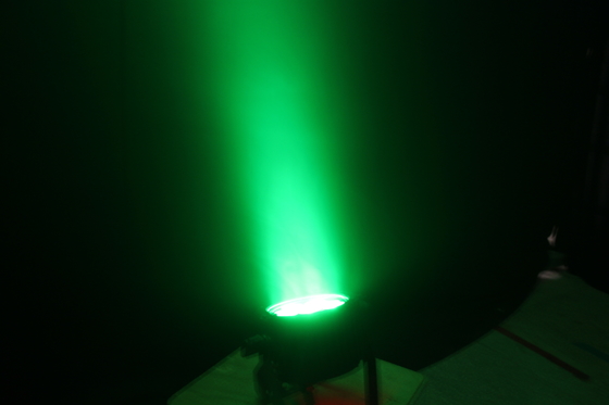 Oświetlenie sceniczne LED Par Can ze stopu aluminium 3/6 / 7CH DMX do profesjonalnego oświetlenia imprez